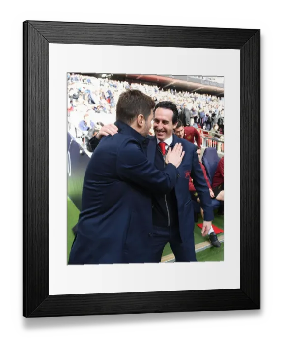 Framed Print : Unai Emery and Mauricio Pochettino Face Off: Tottenham Hotspur vs. Arsenal FC, Premier League 2018-19