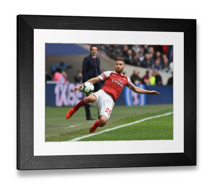 Framed Print : Shkodran Mustafi in Action: Tottenham Hotspur vs Arsenal FC, Premier League 2018-19 Framed Print : Shkodran Mustafi in Action: Tottenham Hotspur vs Arsenal FC, Premier League 2018-19
