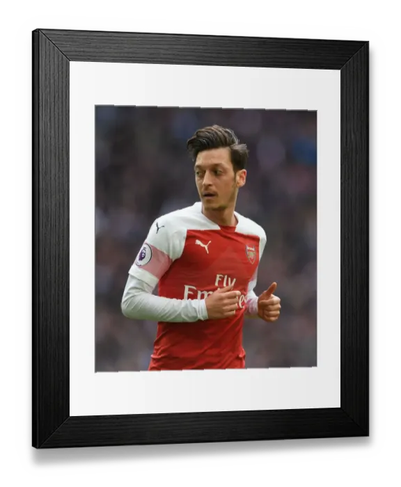 Framed Print : Mesut Ozil in Action: Tottenham Hotspur vs Arsenal FC, Premier League 2018-19