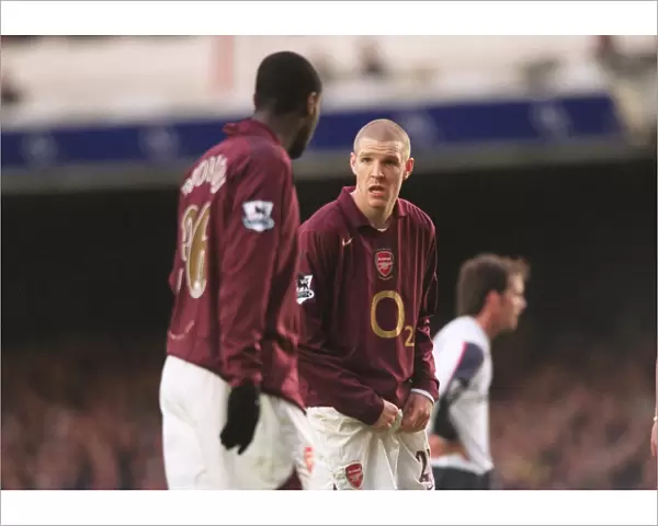 Philippe Senderos and Johan Djourou (Arsenal). Arsenal 1: 1 Bolton Wanderers