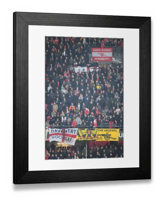 Framed Print : Stade Rennais v Arsenal - UEFA Europa League Round of 16: First Leg Framed Print : Stade Rennais v Arsenal - UEFA Europa League Round of 16: First Leg
