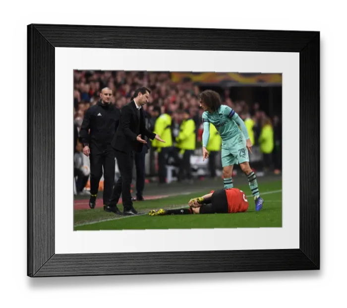 Framed Print : Guendouzi and Stephane: A Moment of Calm Amidst Europa League Tensions (Stade Rennes vs Arsenal, 2018-19)