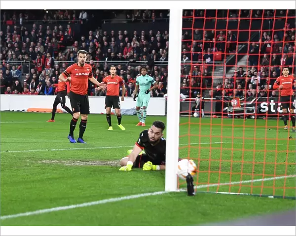 Arsenal's Alex Iwobi Scores Dramatic Goal in UEFA Europa League Clash Against Stade Rennais