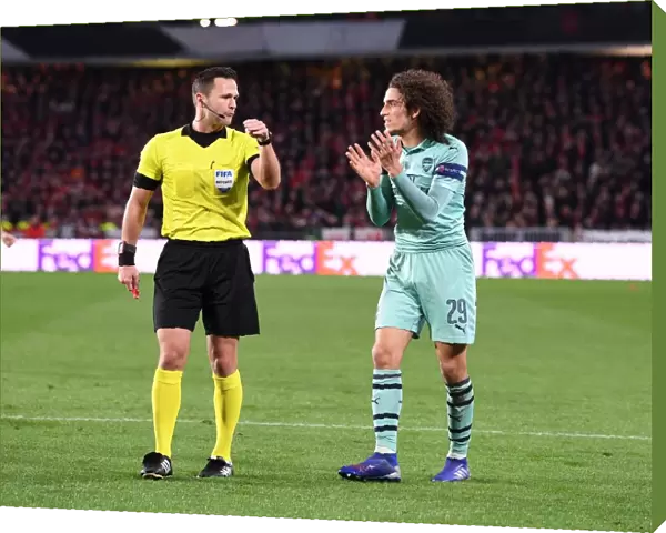 Arsenal's Guendouzi Protests Referee Decision in Stade Rennais Europa League Clash