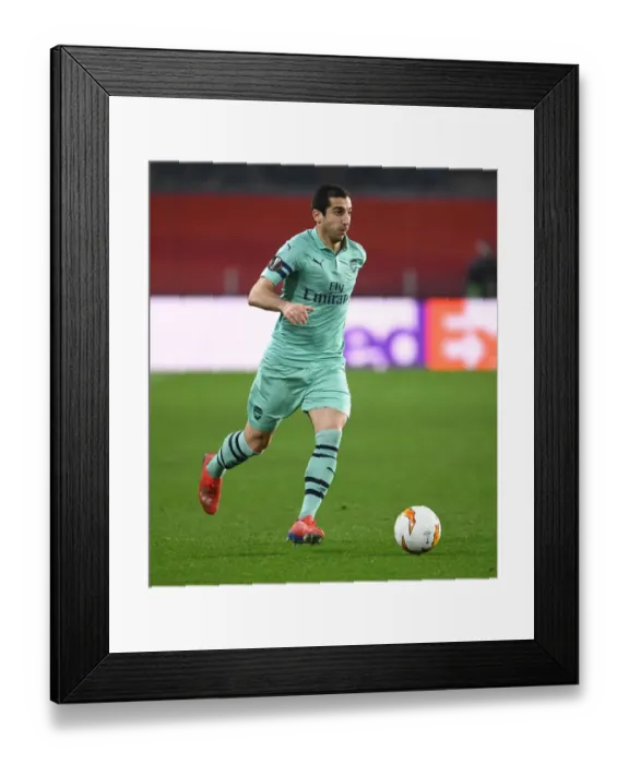Framed Print : Arsenal's Mkhitaryan Shines in Europa League Clash against Stade Rennais Framed Print : Arsenal's Mkhitaryan Shines in Europa League Clash against Stade Rennais