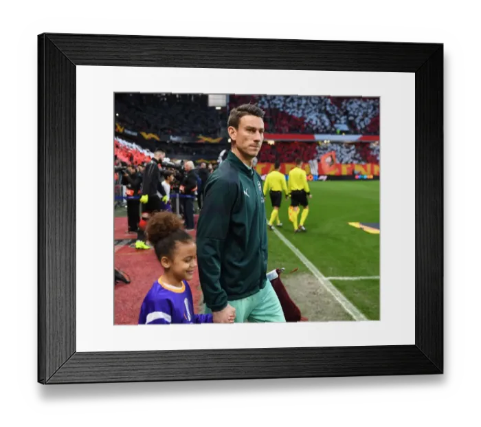 Framed Print : Arsenal's Laurent Koscielny Before UEFA Europa League Clash Against Stade Rennais Framed Print : Arsenal's Laurent Koscielny Before UEFA Europa League Clash Against Stade Rennais
