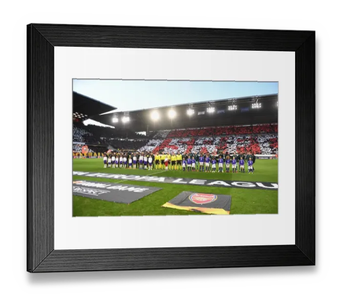 Framed Print : Arsenal and Stade Rennais Face Off in Europa League Round of 16: First Leg