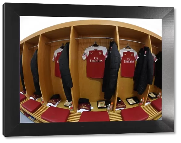 Pre-Match Tension: Arsenal Dressing Room before Arsenal vs Manchester United (Premier League 2018-19)