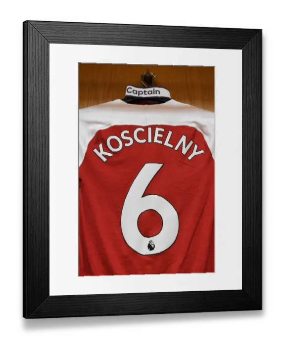 Framed Print : Arsenal's Laurent Koscielny Dons Captain's Armband Ahead of Arsenal vs Manchester United (2018-19) Framed Print : Arsenal's Laurent Koscielny Dons Captain's Armband Ahead of Arsenal vs Manchester United (2018-19)