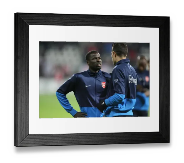 Framed Print : Emmanuel Eboue and Robin van Persie (Arsenal) Framed Print : Emmanuel Eboue and Robin van Persie (Arsenal)