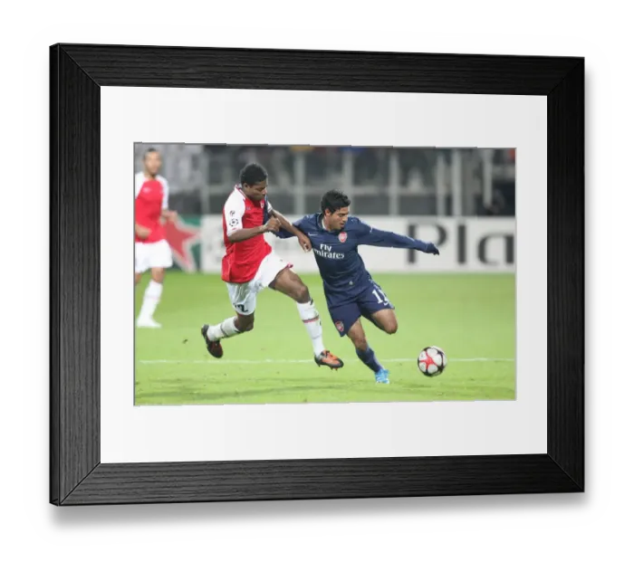 Framed Print : Vela vs. Jaliens: 1:1 Stalemate in the Champions League Clash between Arsenal and AZ Alkmaar