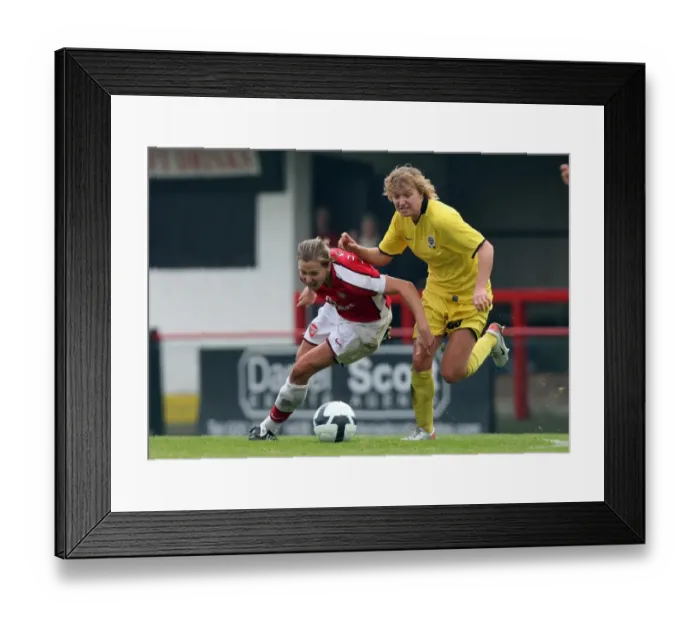 Framed Print : Jayne Ludlow (Arsenal) Pivonlova (Sparta) Framed Print : Jayne Ludlow (Arsenal) Pivonlova (Sparta)