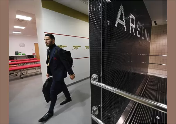 Arsenal: Sead Kolasinac in the Changing Room Before Arsenal v Stade Rennais - UEFA Europa League Round of 16 (2018-19)