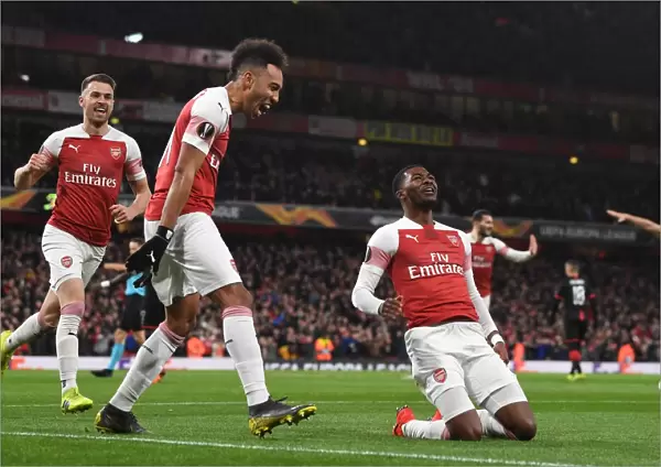 Arsenal Celebrate Ainsley Maitland-Niles and Pierre-Emerick Aubameyang's Goals: Europa League Clash vs Stade Rennais (2018-19)