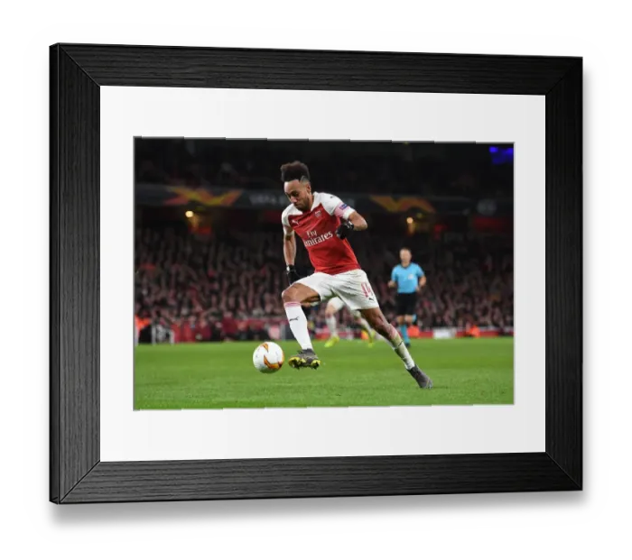Framed Print : Arsenal's Pierre-Emerick Aubameyang Shows Off New Boots Against Stade Rennais in Europa League Framed Print : Arsenal's Pierre-Emerick Aubameyang Shows Off New Boots Against Stade Rennais in Europa League