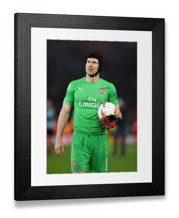 Framed Print : Petr Cech: Arsenal's Europa League Determination - Arsenal v Stade Rennais Framed Print : Petr Cech: Arsenal's Europa League Determination - Arsenal v Stade Rennais