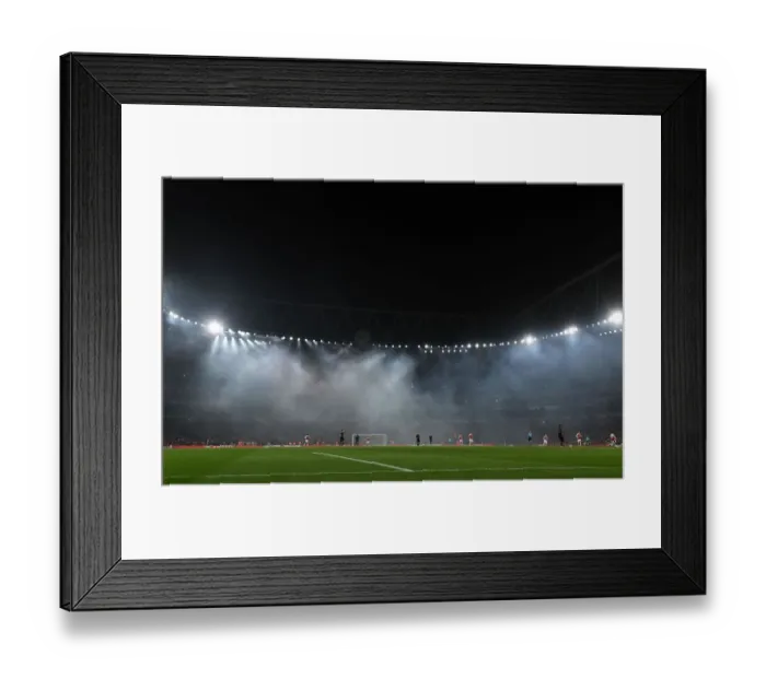 Framed Print : Arsenal vs Stade Rennais: Europa League Clash at Emirages Stadium