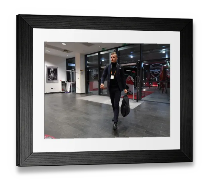 Framed Print : Bernd Leno (Arsenal). Arsenal 3:0 Stade Rennes