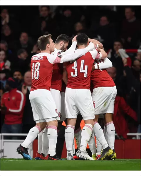 Arsenal Celebrate Double Strike Against Stade Rennais in Europa League
