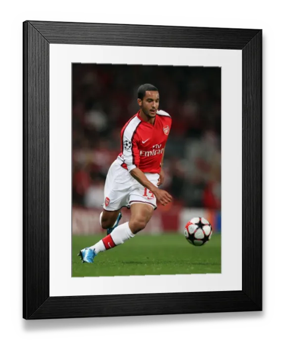 Framed Print : Theo Walcott's Brilliant Performance: Arsenal 2-0 Standard Liege, UEFA Champions League, Group H, Emirates Stadium (November 24, 2009)