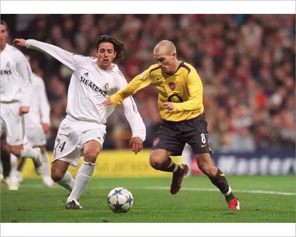 Freddie Ljungberg (Arsenal) Alvaro Mejia (Real). Real Madrid 0: 1 Arsenal