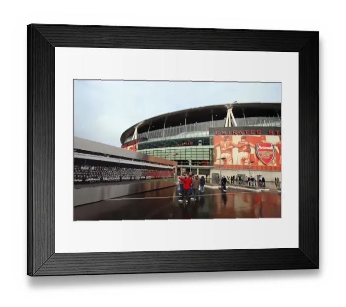 Framed Print : The Highbury Shrine: Arsenal 0:3 Chelsea - Barclays Premier League Defeat