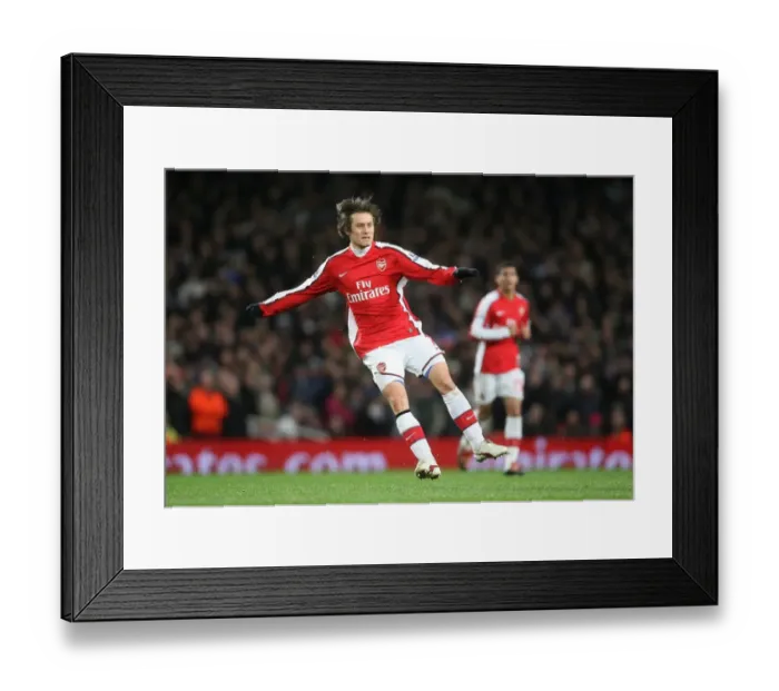 Framed Print : Tomas Rosicky (Arsenal). Arsenal 0: 3 Chelsea, Barclays Premier League, Emirates Stadium