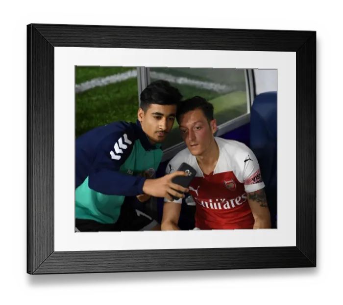 Framed Print : Arsenal vs Al-Nasr Dubai SC: Friendly Match at Al Maktoum Stadium (2018-19) Framed Print : Arsenal vs Al-Nasr Dubai SC: Friendly Match at Al Maktoum Stadium (2018-19)