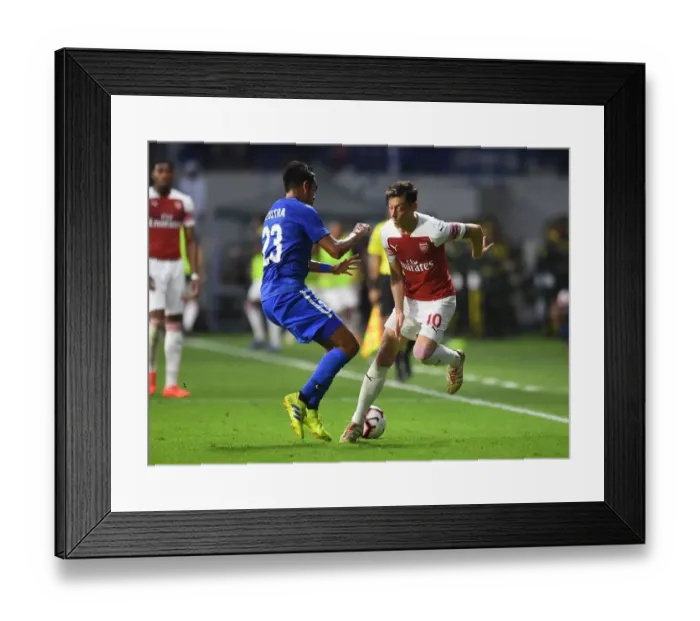 Framed Print : Mesut Ozil in Action: Al-Nasr Dubai SC vs. Arsenal Friendly (2018-19)