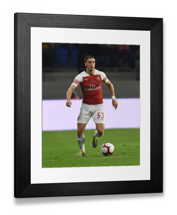 Framed Print : Julio Pleguezuelo in Action: Al-Nasr Dubai SC vs Arsenal (2018-19)