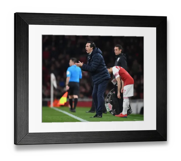 Framed Print : Unai Emery Leads Arsenal Against Newcastle United in Premier League Clash