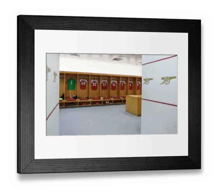 Framed Print : Arsenal Changing Room Before Arsenal FC vs Newcastle United, Premier League 2018-19 Framed Print : Arsenal Changing Room Before Arsenal FC vs Newcastle United, Premier League 2018-19