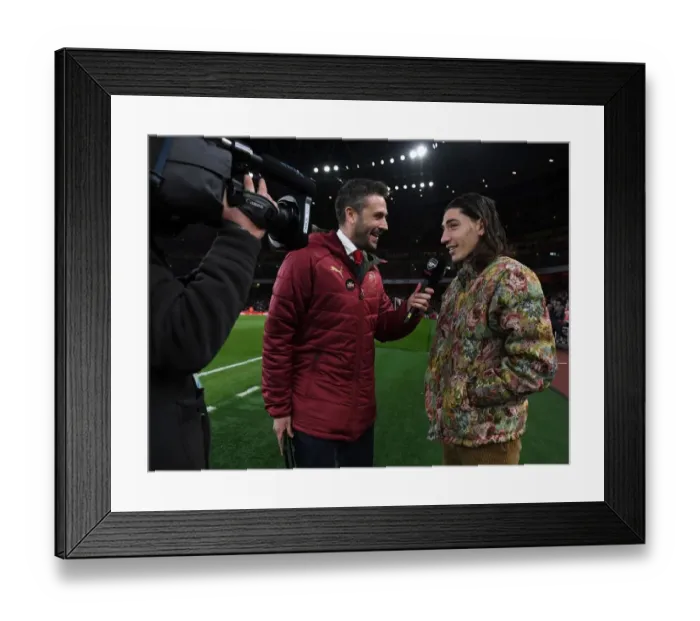 Framed Print : Hector Bellerin's Half-Time Thoughts: Arsenal vs Newcastle United, Premier League 2018-19