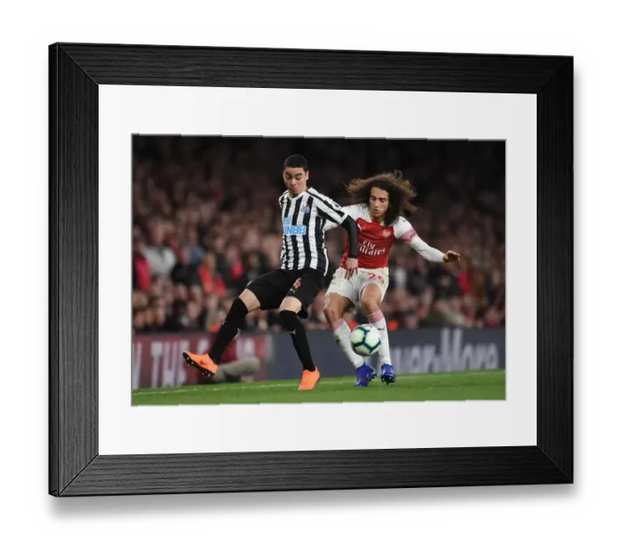 Framed Print : Matteo Guendouzi (Arsenal) Miguel Almiron (Newcastle) Framed Print : Matteo Guendouzi (Arsenal) Miguel Almiron (Newcastle)