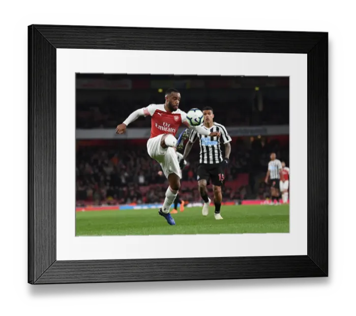 Framed Print : Alexandre Lacazette in Action: Arsenal vs Newcastle United, Premier League 2018-19 Framed Print : Alexandre Lacazette in Action: Arsenal vs Newcastle United, Premier League 2018-19