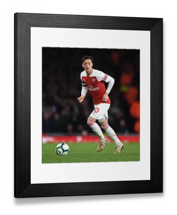 Framed Print : Mesut Ozil in Action: Arsenal vs Newcastle United, Premier League 2018-19