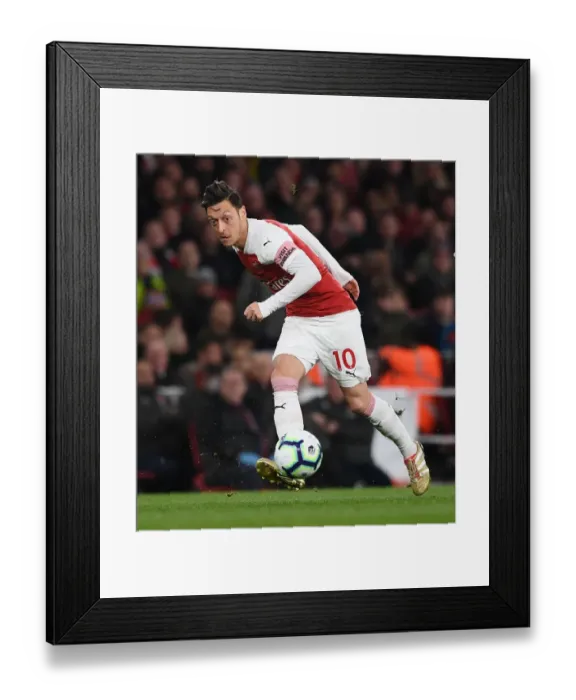 Framed Print : Mesut Ozil in Action: Arsenal vs Newcastle United, Premier League 2018-19