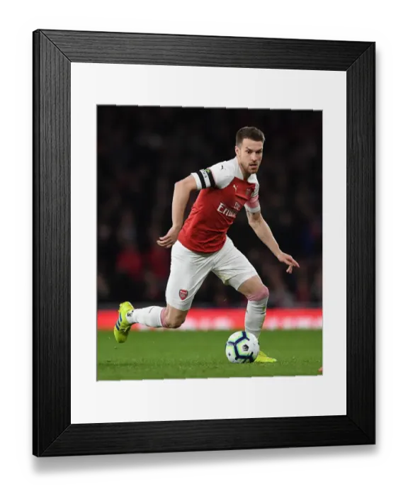 Framed Print : Aaron Ramsey in Action: Arsenal vs. Newcastle United, Premier League 2018-19 Framed Print : Aaron Ramsey in Action: Arsenal vs. Newcastle United, Premier League 2018-19