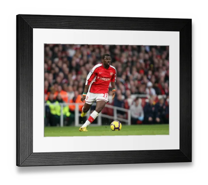 Framed Print : Emmanuel Eboue (Arsenal). Arsenal 2: 0 Stoke City. Barclays Premier League Framed Print : Emmanuel Eboue (Arsenal). Arsenal 2: 0 Stoke City. Barclays Premier League