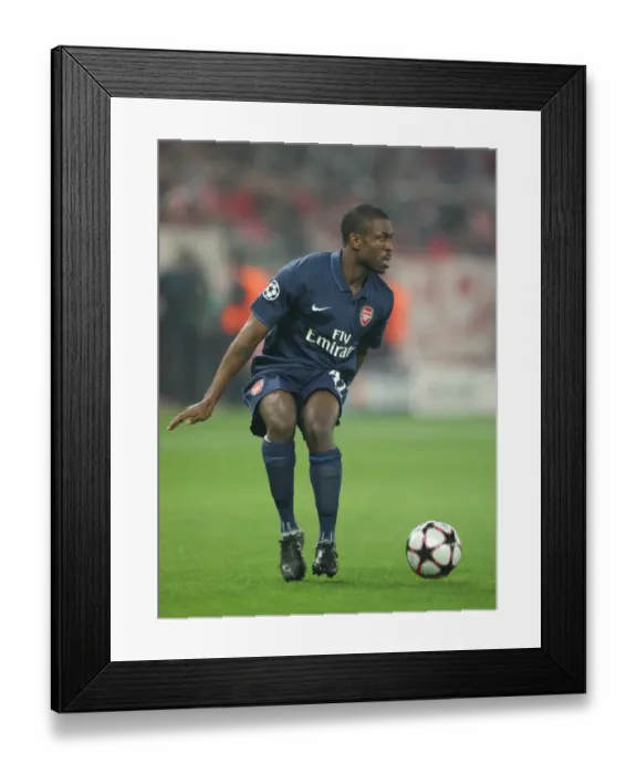Framed Print : Kerrea Gilbert (Arsenal). Olympiacos 1: 0 Arsenal, UEFA Champions League