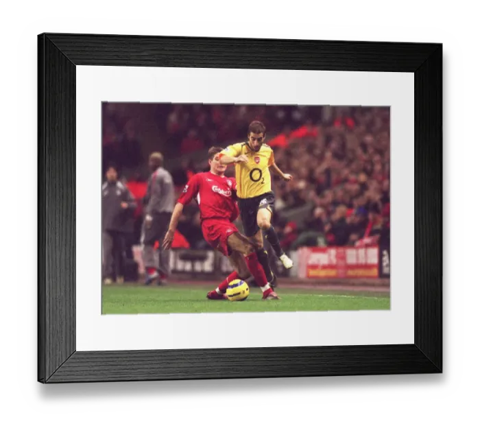 Framed Print : Mathieu Flamini (Arsenal) Steven Gerrard (Liverpool). Liverpool 1: 0 Arsenal