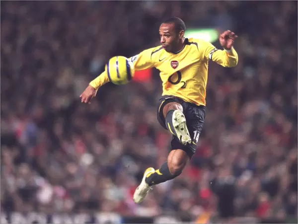 Thierry Henry (Arsenal). Liverpool 1: 0 Arsenal. FA Premiership