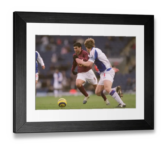 Framed Print : Jose Reyes (Arsenal) Andy Todd (Blackburn). Blackburn Rovers 1: 0 Arsenal Framed Print : Jose Reyes (Arsenal) Andy Todd (Blackburn). Blackburn Rovers 1: 0 Arsenal