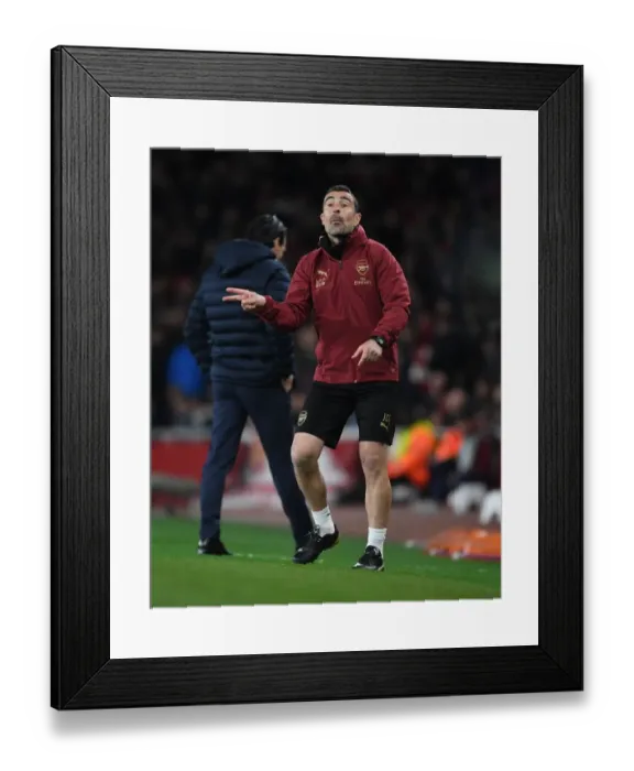 Framed Print : Arsenal vs. S.S.C. Napoli: Juan Carlos Carcedo Leads Arsenal at Emirates Stadium - UEFA Europa League Quarterfinal