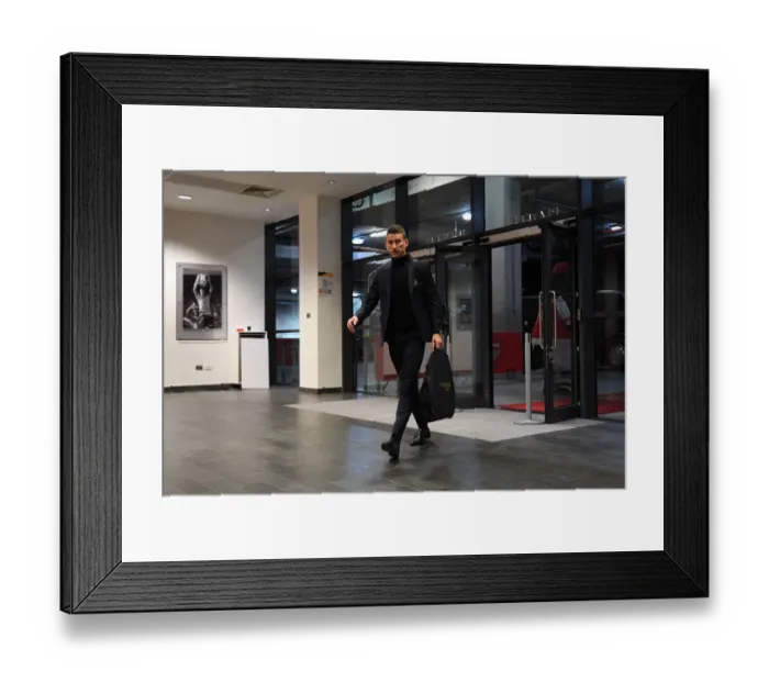 Framed Print : Arsenal's Laurent Koscielny Before Europa League Quarterfinal vs Napoli, Emirates Stadium Framed Print : Arsenal's Laurent Koscielny Before Europa League Quarterfinal vs Napoli, Emirates Stadium