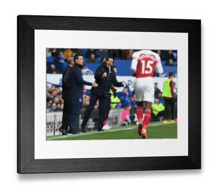 Framed Print : Unai Emery Leads Arsenal in Intense Premier League Showdown Against Everton (2018-19) Framed Print : Unai Emery Leads Arsenal in Intense Premier League Showdown Against Everton (2018-19)
