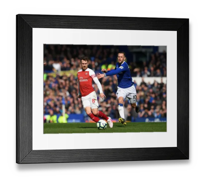 Framed Print : Clash of Midfield Talents: Ramsey vs Sigurdsson, Everton vs Arsenal, Premier League 2018-19 Framed Print : Clash of Midfield Talents: Ramsey vs Sigurdsson, Everton vs Arsenal, Premier League 2018-19