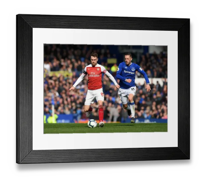 Framed Print : Clash of Midfield Maestros: Ramsey vs Sigurdsson - Everton vs Arsenal, Premier League 2018-19