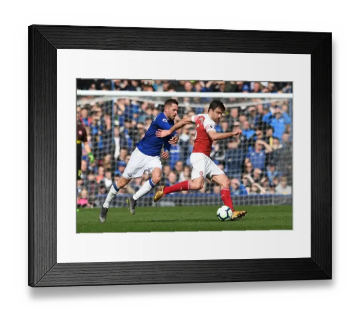Framed Print : Clash of Titans: Sigurdsson vs. Sokratis - Everton vs. Arsenal, Premier League 2018-19