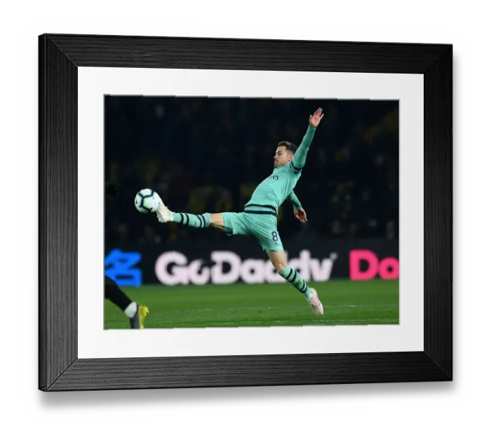 Framed Print : Aaron Ramsey in Action: Watford vs Arsenal (2018-19)